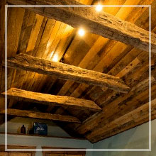 Barn Beams <br />& Timbers